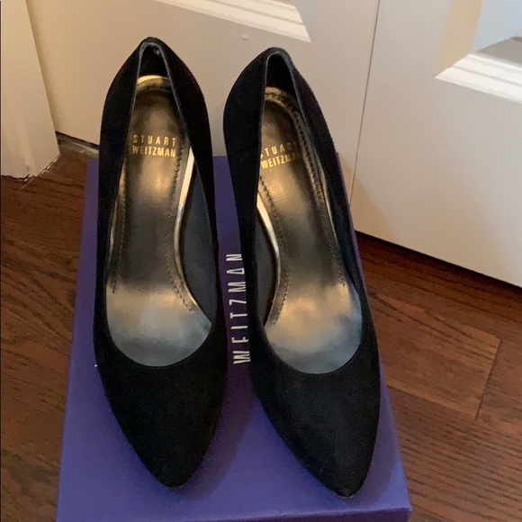 Black pumps - Picture 1 of 4